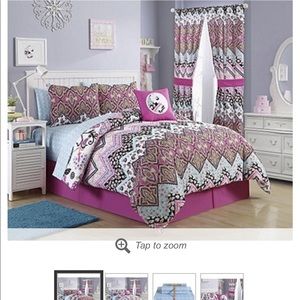 Queen bed set (new in box)